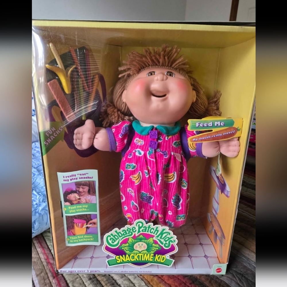 Cabbage Patch Snacktime Kid